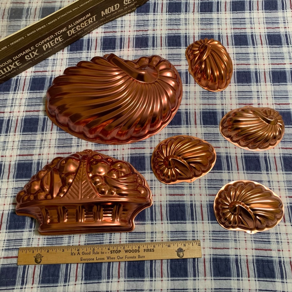 Vintage Molds 6 Piece Coppertone Dessert  original box, Aluminum, Baking, Salad - Picture 7 of 10